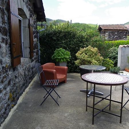 Bed and Breakfast Le Cabanon Thueyts Екстер'єр фото