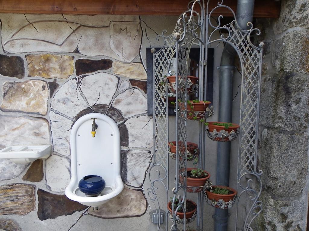 Bed and Breakfast Le Cabanon Thueyts Екстер'єр фото