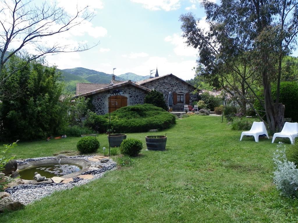 Bed and Breakfast Le Cabanon Thueyts Екстер'єр фото