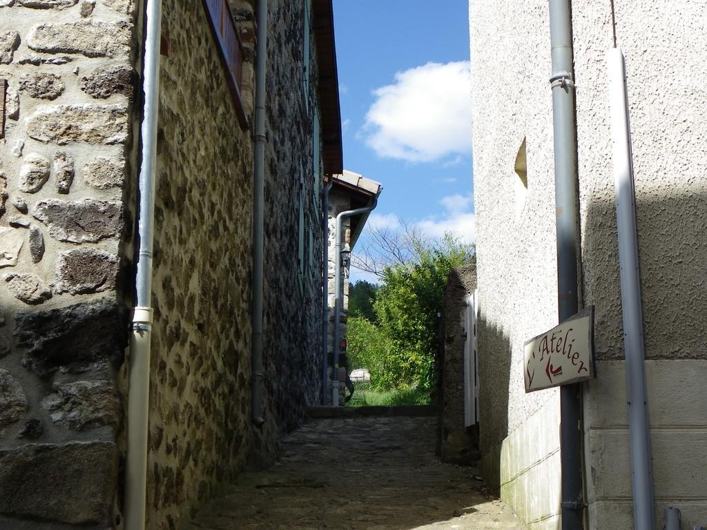 Bed and Breakfast Le Cabanon Thueyts Екстер'єр фото